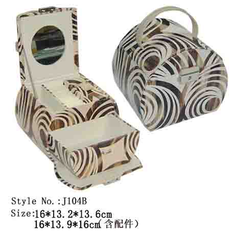 <strong>J104</strong><br />